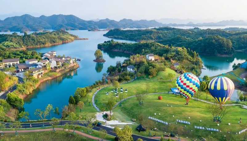 全国政协委员多央娜姆：培育世界级旅游景区和度假区