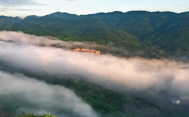 旅游景区如何突破门票经济的瓶颈 